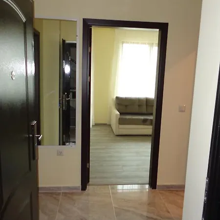 Maggie Apartment
